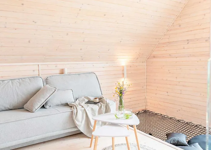 펜션 Zimna Woda 50 브렌나