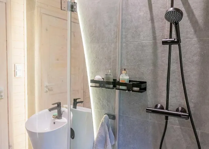 펜션 Zimna Woda 50 *