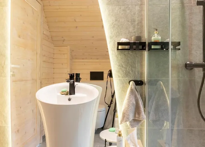 Zimna Woda 50 펜션