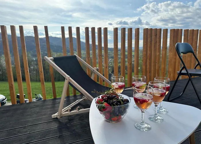 Zimna Woda 50 펜션 브렌나