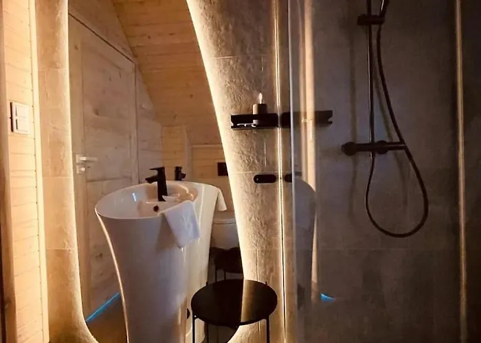 Zimna Woda 50 브렌나